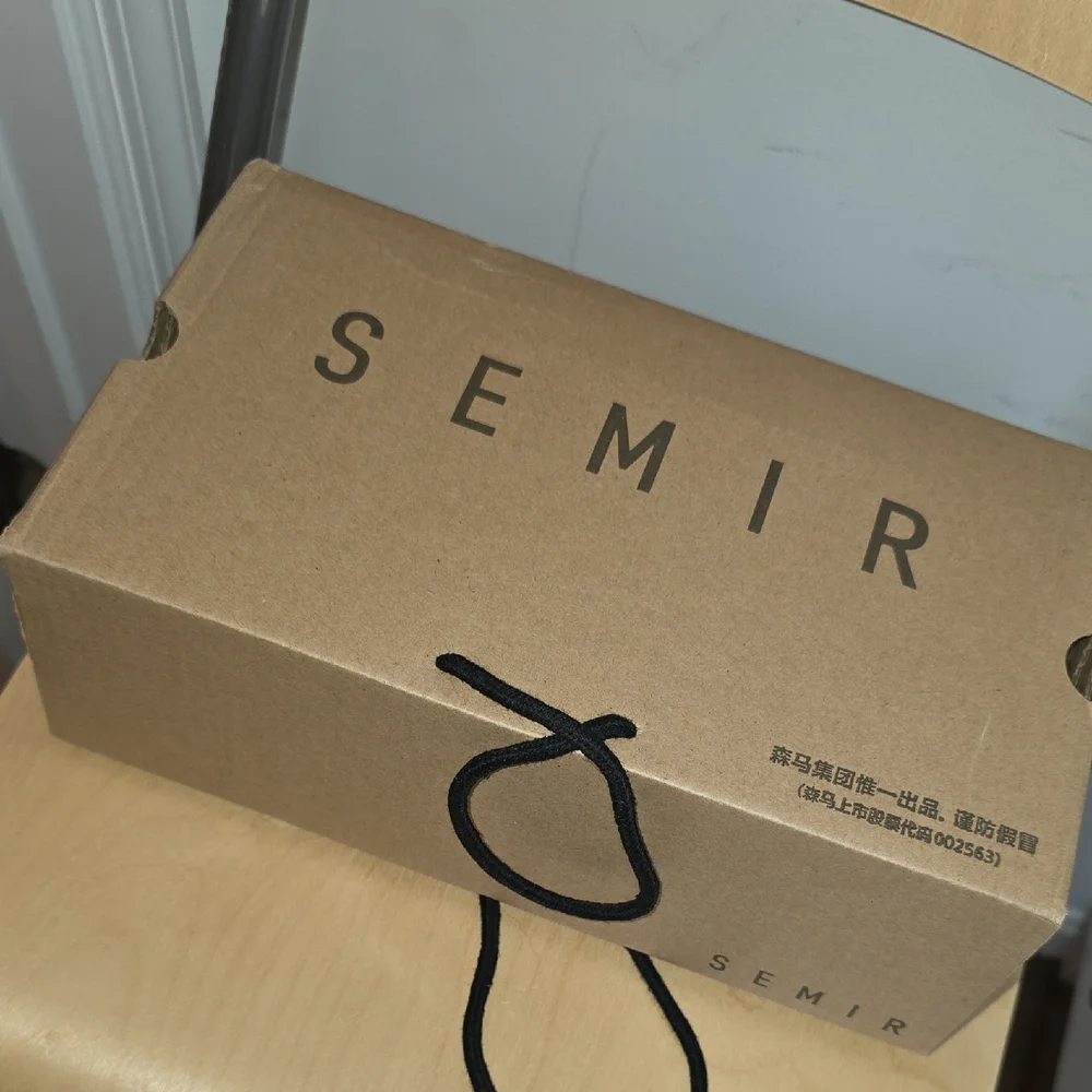 SEMIR Black/ White Men's Sneakers SZ 38, US Men 5.5 Or US Women 7 NWT in Box‎